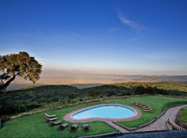 Sopa Lodge in Ngorongoro 